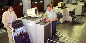 новость 29-04-2026 В Шереметьево задержали иностранца с 930 шкурами хорька
