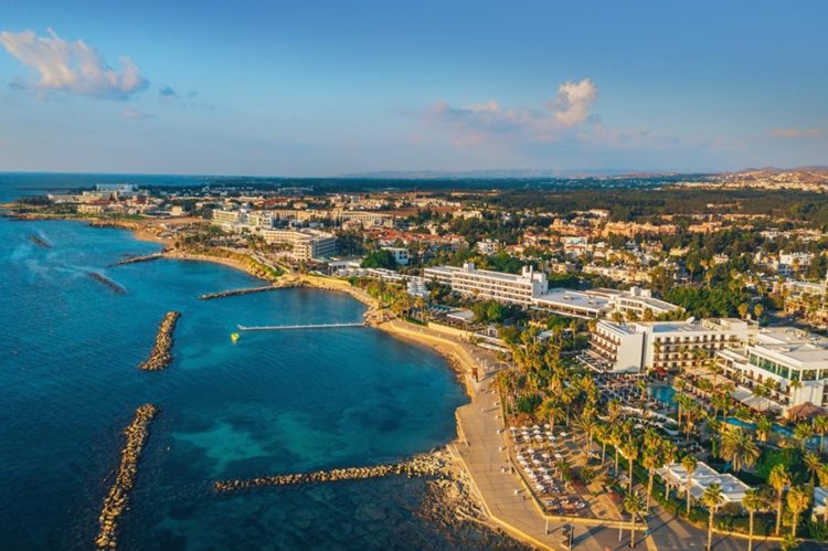 новость 30-04-2026 Почему кипрский паспорт стал «билетом в последний вагон»