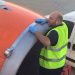 новость 10-04-2026 Самолёт заклеивают скотчем? Что происходит в Толмачёво!