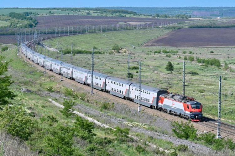 новость 16-04-2026 Охота на билеты в Крым: почему места в поездах исчезают за секунды