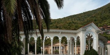 новость 22-04-2026 Майские в Абхазии: дефицит популярных пансионатов и контрасты цен на отдых