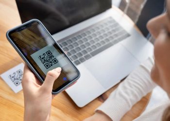новость 23-04-2026 Рубли по QR-коду: в Египте заработал новый способ оплаты для россиян