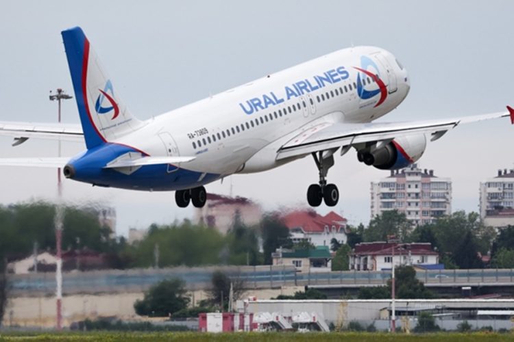 новость 23-04-2026 «Уральские авиалинии» случайно раскрыли персональные данные пассажиров