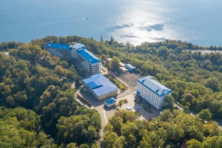 новость 28-04-2026 Отельеры Туапсинского района борются за туристов на фоне мазутного скандала