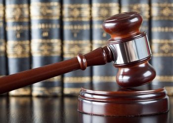 новость 28-04-2026 Суд Москвы оправдал авиакомпанию за отмену рейса из-за снегопада