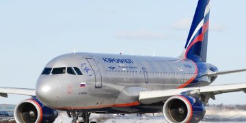 Самолёт «Аэрофлота» — суд обязал перевозчика выплатить 105 000 рублей пассажирке за сорванный отпуск на Кубе