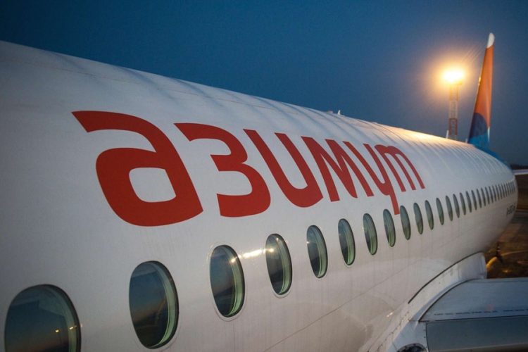 новость 03-05-2026 Авиакомпания «Азимут» проиграла суд из-за «мнимой» непогоды