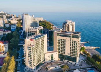новость 06-05-2026 Почему отели Сочи режут цены вдвое в разгар майских праздников