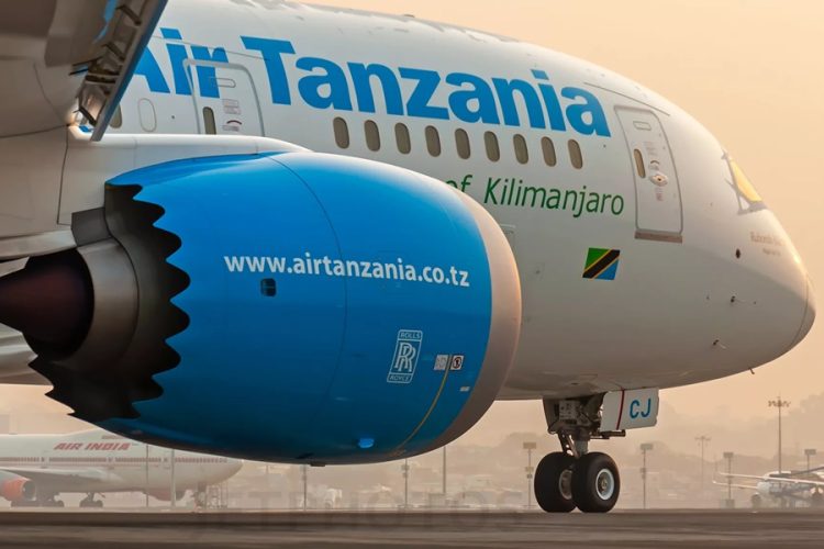 Самолёт Air Tanzania в ливрее национального перевозчика — авиакомпания заявила рейсы из Москвы в Занзибар и Дар-эс-Салам с 28 мая
