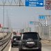 Крымский мост без пробок — после возвращения бензина заторы на выезд растаяли