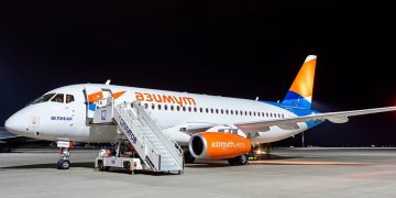 Самолёт авиакомпании «Азимут» — семейная пара из Саранска пыталась обмануть перевозчика с помощью поддельной медсправки