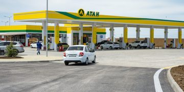 Заправка в Крыму: дефицит спадает, АИ-92 и АИ-95 свободно продаются, очереди сократились
