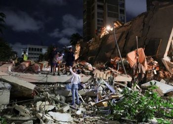 Разрушения после землетрясения магнитудой 7,5 в Венесуэле — более 160 погибших