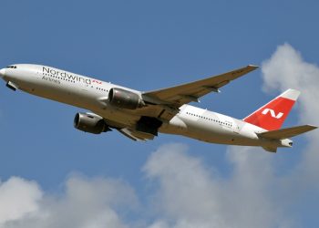 Самолёт Nordwind в аэропорту Сухума — авиакомпания заменила рейсы в Сочи на абхазское направление