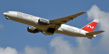 Самолёт Nordwind в аэропорту Сухума — авиакомпания заменила рейсы в Сочи на абхазское направление