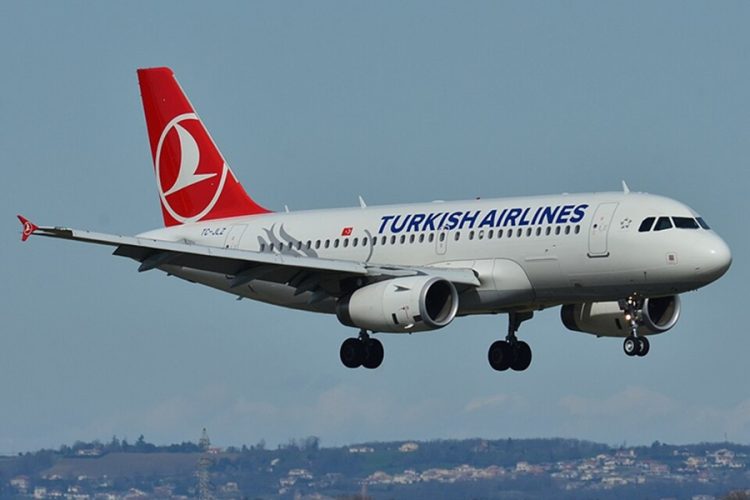 Самолёт Turkish Airlines — флагман увеличил перевозку в Россию на 20% после ухода других перевозчиков