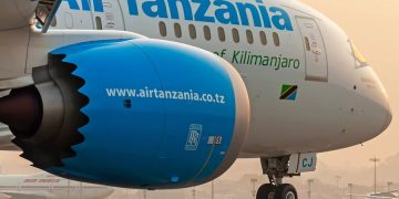 Boeing 787 Dreamliner авиакомпании Air Tanzania — рейс на Занзибар развернули над Оманом из-за плана «Ковер»