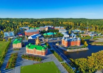 Корпуса детского оздоровительного лагеря после объявления карантина