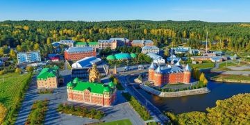 Корпуса детского оздоровительного лагеря после объявления карантина