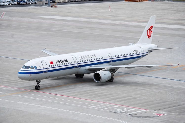 Самолёт Air China — билеты из Москвы в Пхукет и Бангкок от 41 600 рублей с багажом