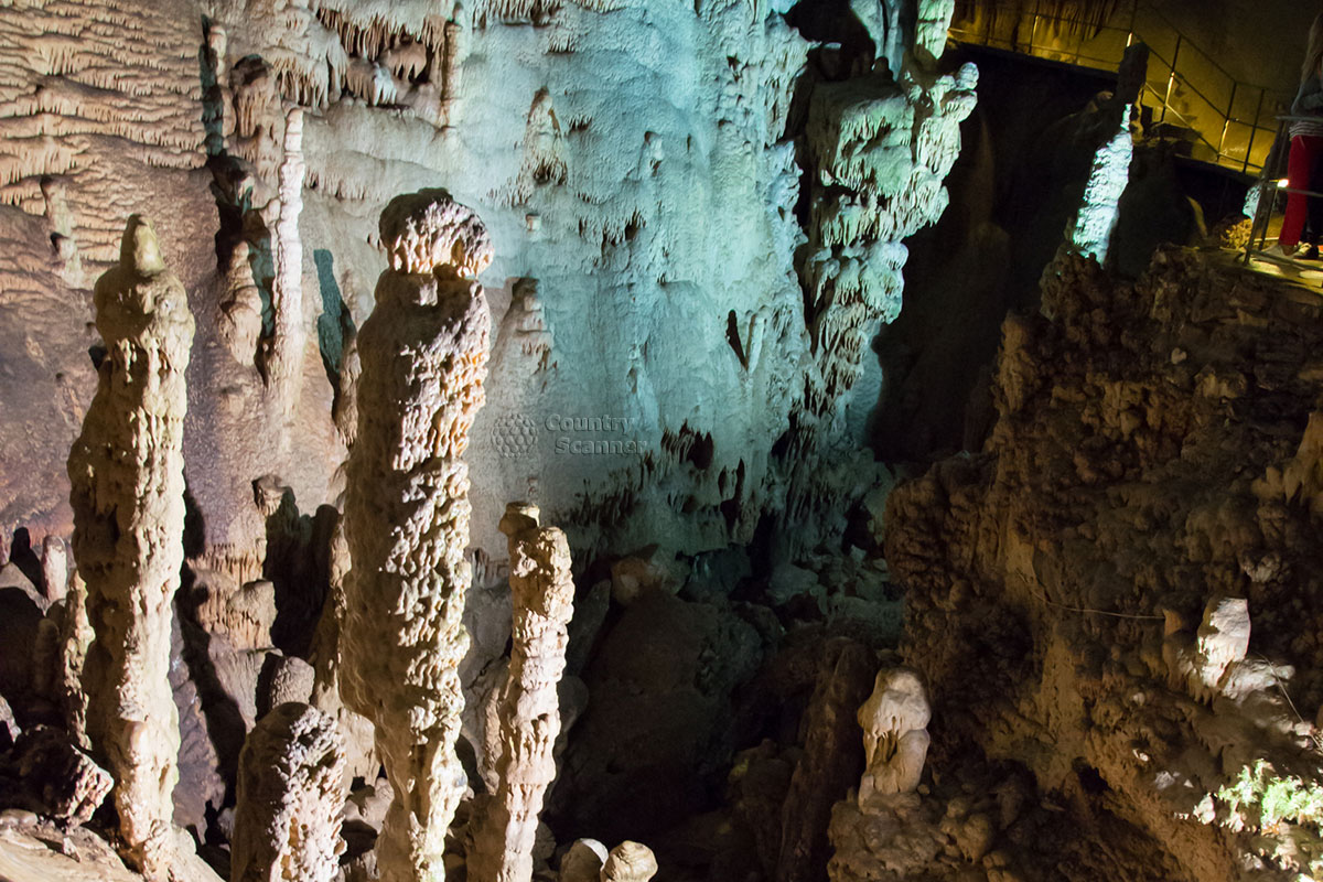 Пещера Эмине-Баир-Хосар. Зал идолов.