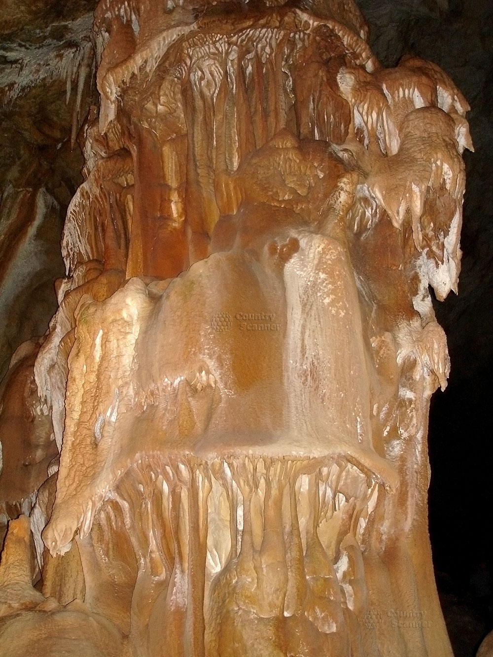 Мраморная пещера. "Столб"