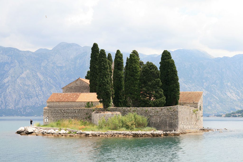 sveti-djordje-countryscanner-ru-1-1024x683.jpg